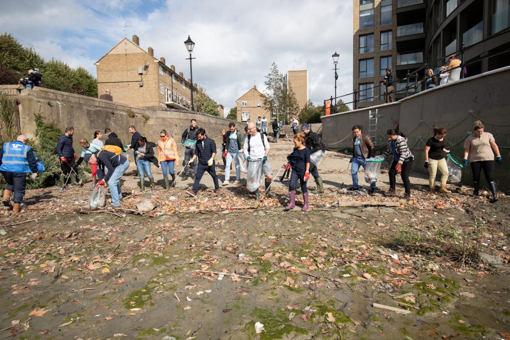 Plastic Pollution Impact Of UK s Summer Heatwave Thames Bears Brunt